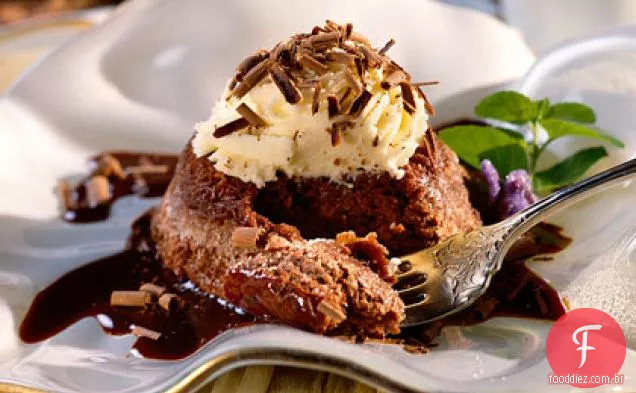 Suflê de Chocolate com Mousse De Chocolate Branco