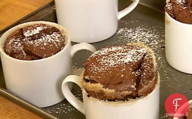 Suflê de Chocolate com creme de café expresso Anglaise