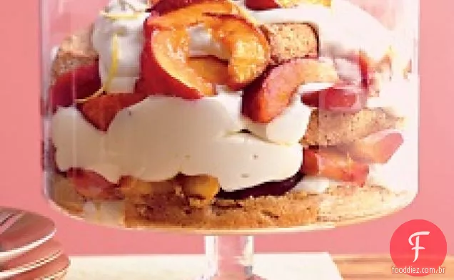 Bagatela de caroço com Mousse De Limão