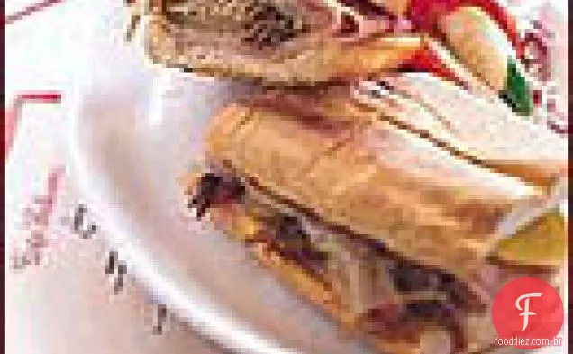 Sanduíches Cubanos