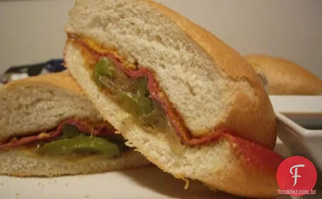 Sanduíche Francês Dip Cheesesteak