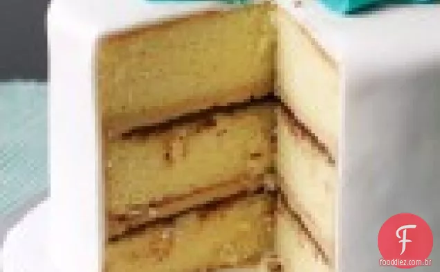 Bolo De Baunilha Com Creme De Manteiga Tiramisu E Recheio De Ganache