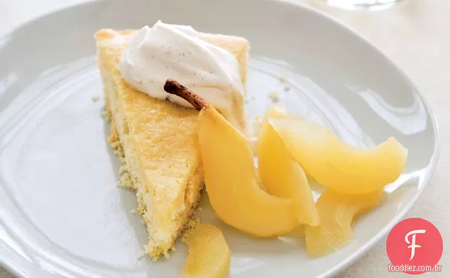 Bolo de leitelho com peras escalfadas Riesling