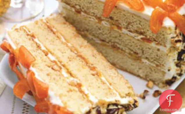 Bolo Crocante de avelã com Kumquats melados
