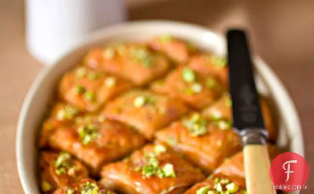 Baklava Com Cardamomo, Mel E Pistache