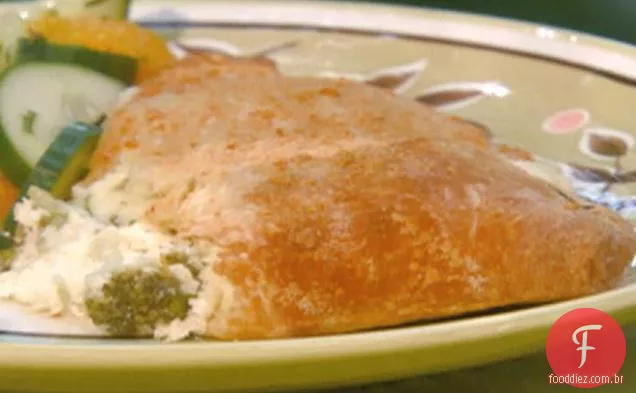 Brócolis e queijo Calzone