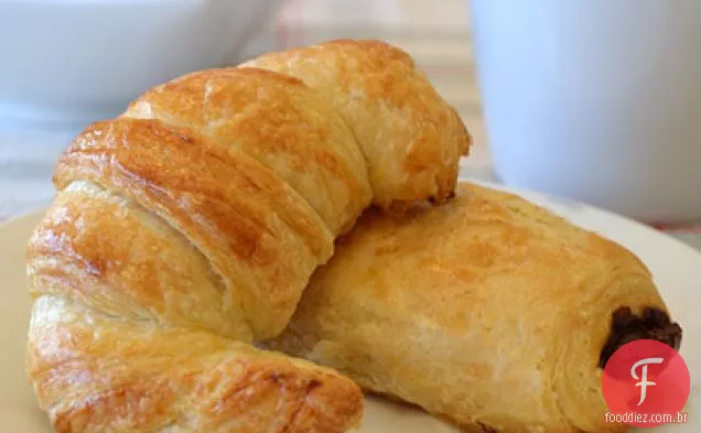 Croissants De Manteiga Escamosa