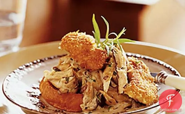 Croissant de peru de cara aberta com ostras fritas