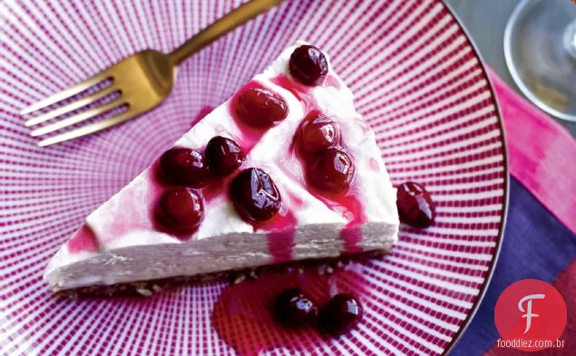 Torta de Mousse de bordo congelada com Cranberries cristalizadas