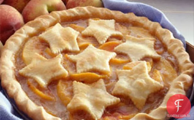 Torta de pêssego com massa cortada