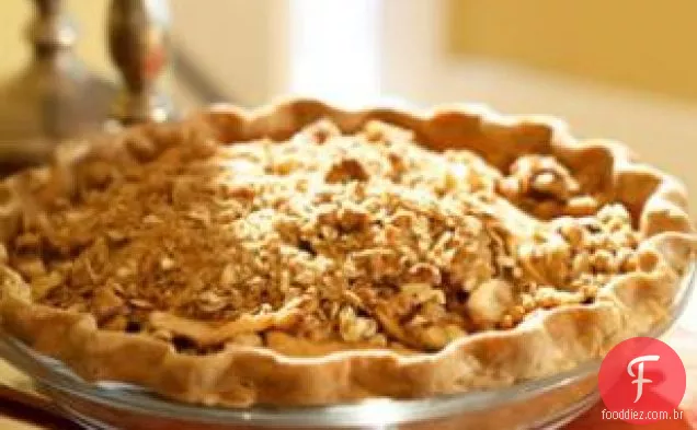 Torta de maçã crocante de aveia e nozes