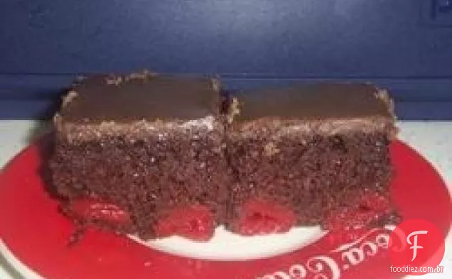 Chocolate Cereja Cupcakes