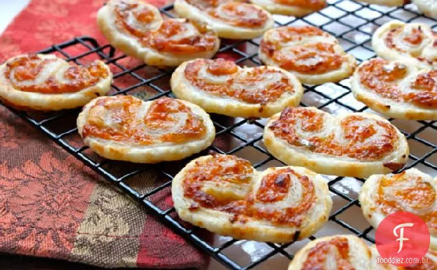Cheddar Picante E Chutney Palmiers
