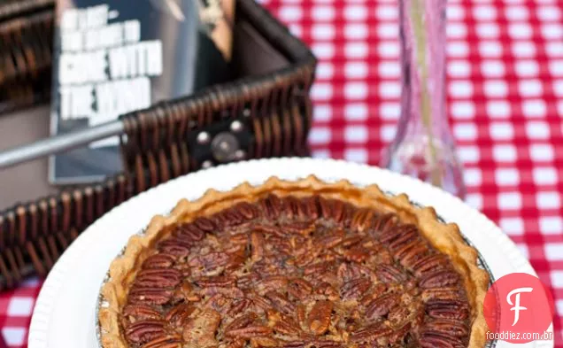Torta de noz-pecã Bourbon-laranja