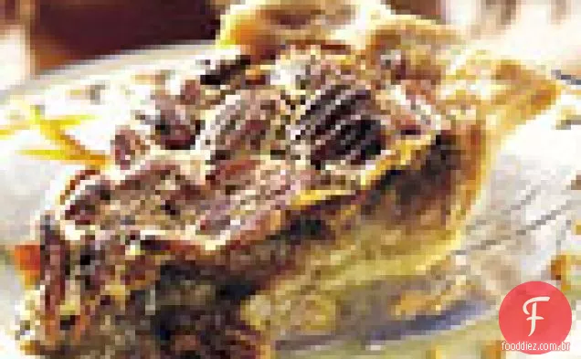 Torta de noz-pecã de Bourbon-laranja com creme de Bourbon