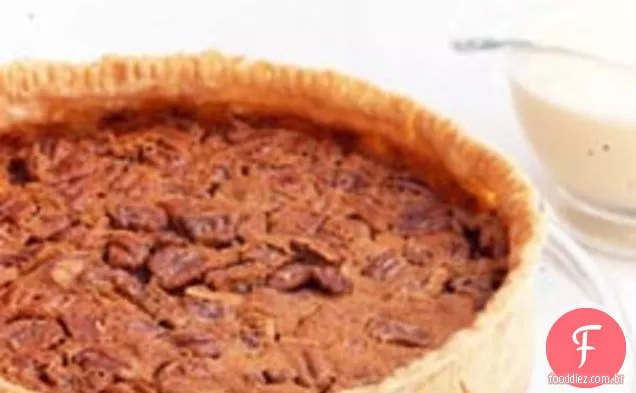 Torta de abóbora com molho de manteiga de uísque