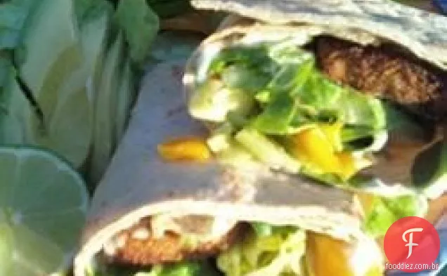 Tacos de peixe com mel-cominho coentro Slaw e Chipotle Mayo