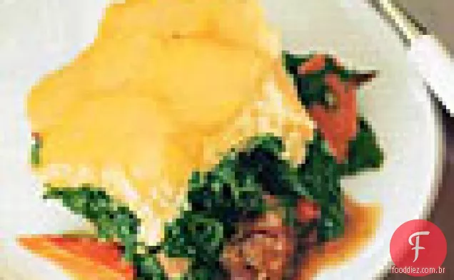 Refogado-Cordeiro Shank Shepherd's Pie com creme de espinafre