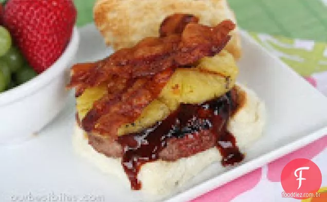Abacaxi Bacon Burger