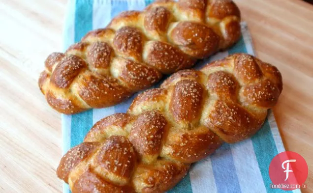 Pretzel Challah