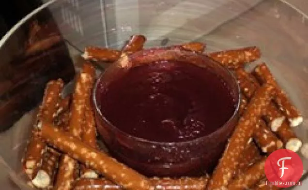 Rubi Vermelho Pretzel Dip