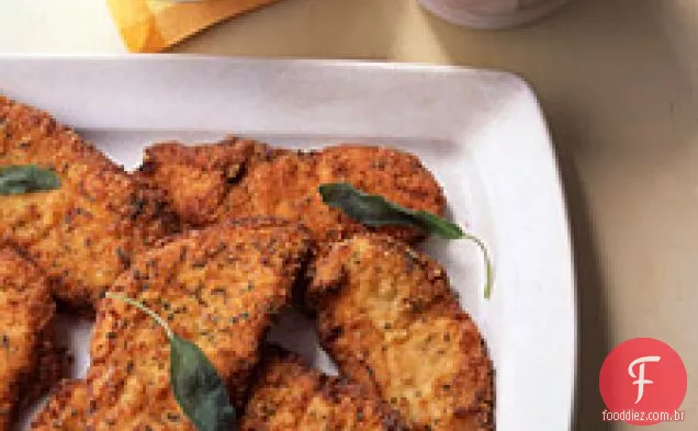 Costeletas De Frango À Milanesa Com Sálvia