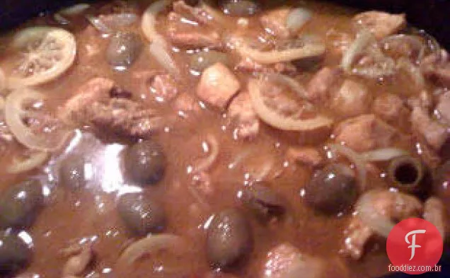 Frango Frigideira Marroquina Com Cuscuz De Pinhão