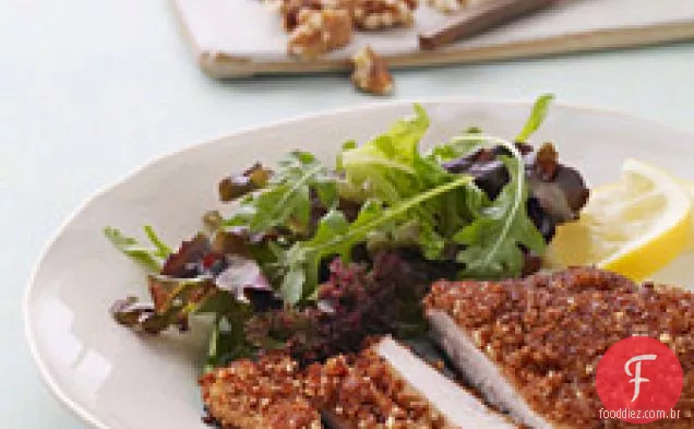 Peitos de frango com crosta de noz