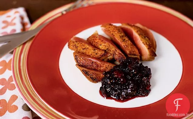 Seios de Pato grelhados com Chutney de frutas do Porto