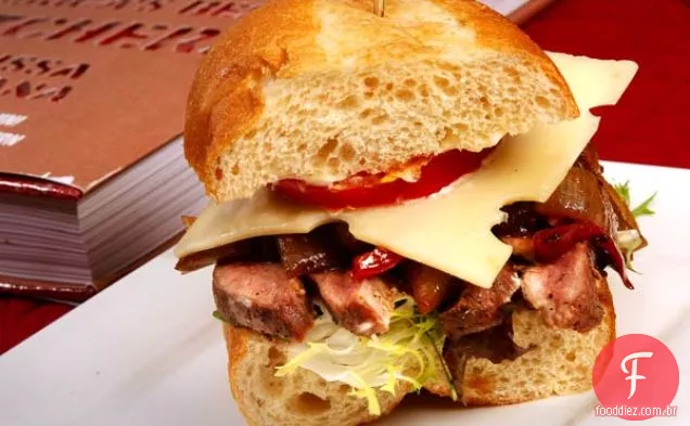 Peito De Pato E Sanduíche De Cerveja