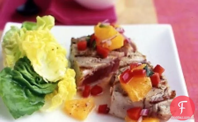 Atum com Salsa laranja-pimenta