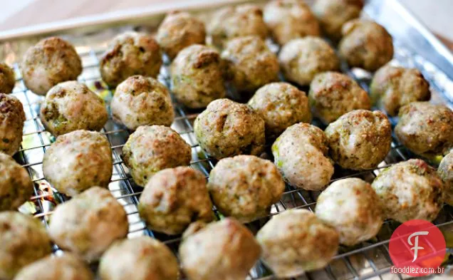 Almôndegas De Pesto De Peru