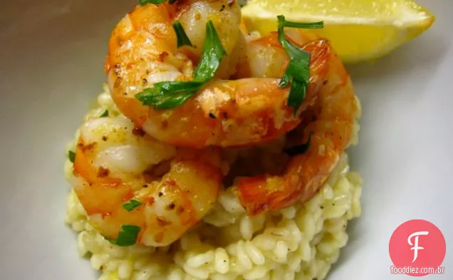Delicioso Risoto Cítrico Com Camarão Com Pimenta De Alho
