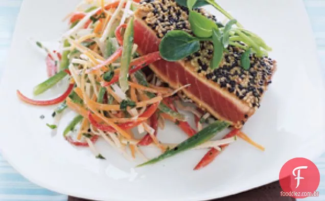 Atum Grelhado Com Gergelim Com Slaw Vegetal