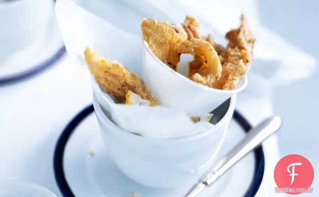 Frutos Do Mar Crocantes Com Molho De Ervas
