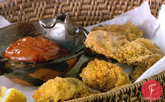 Cajun Ostras Fritas No Forno Com Molho De Coquetel Picante