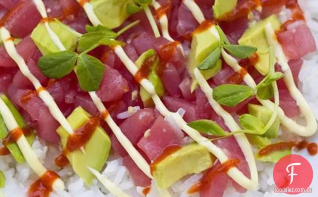 Atum Picante E Chirashi De Abacate