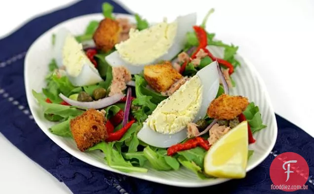 Salada Nicoise De Atum Com Ovos De Ganso