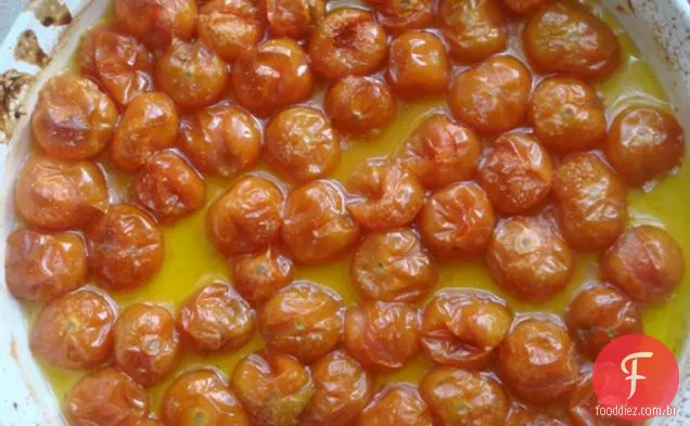 Atum Italiano, Feijão Branco E Salada De Tomate Assado