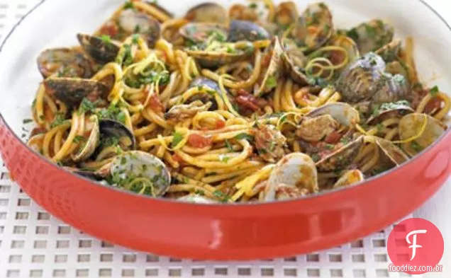 Espaguete Com Amêijoas E Gremolata