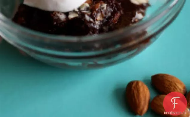 Chocolate Panna Cotta Com Chantilly Amaretto