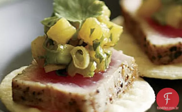Atum Grelhado Com Salsa Tropical