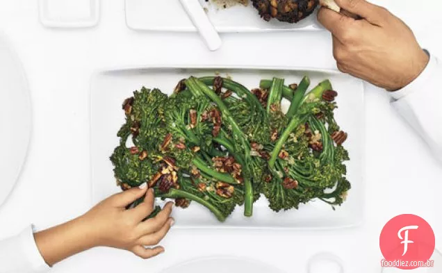 Broccolini Com Manteiga Marrom Pecan