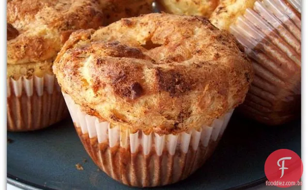 Popovers De Manteiga Marrom E Sálvia