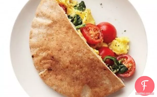 Ovos Mexidos Com Espinafre E Tomate
