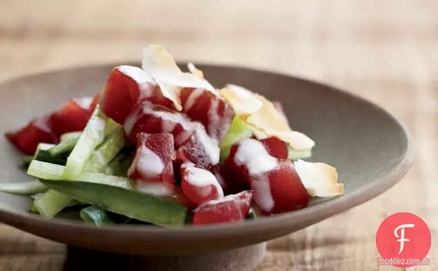 Salada de atum e pepino ao estilo Samoano
