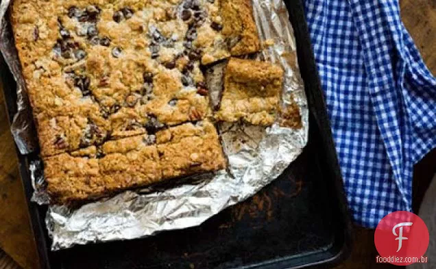 Chocolate Pecan Sticky Bars