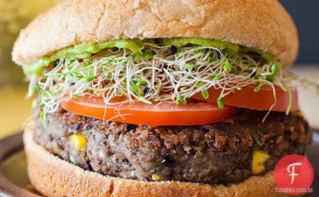 Hambúrgueres De Feijão Preto Picante