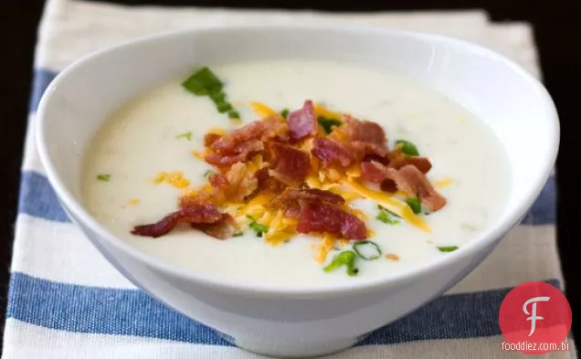 Sopa De Batata Carregada Iluminada