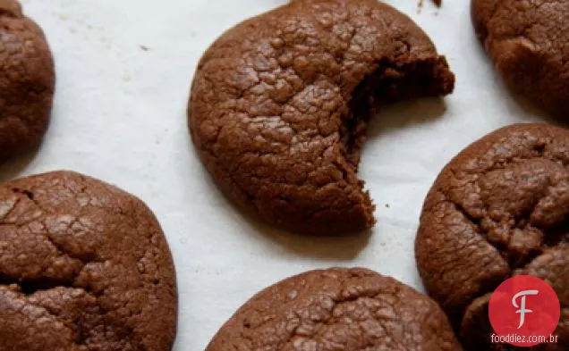 Biscoitos De Chocolate Com leite e batatas fritas semi-doces